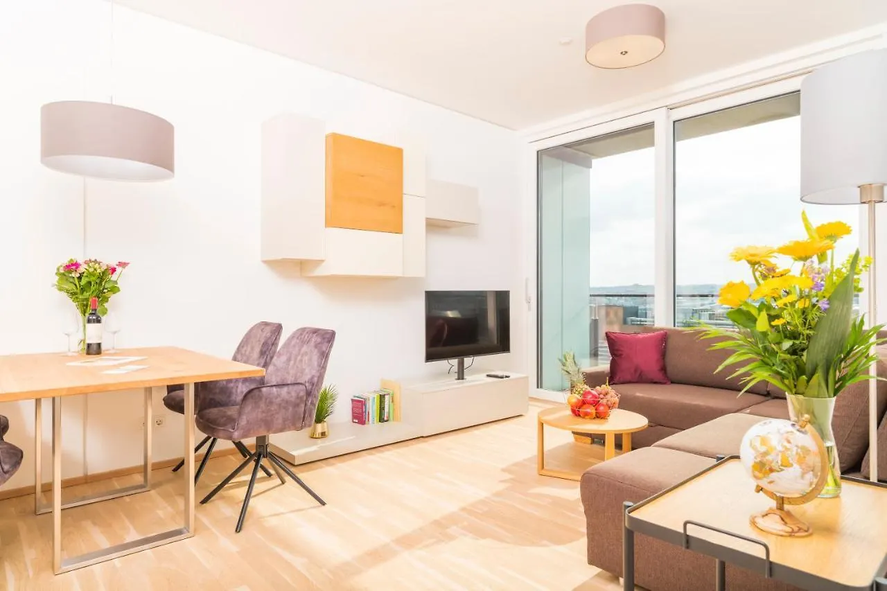Triiiple Tower Dream Apartments With Rooftop-Summer-Pool Вена