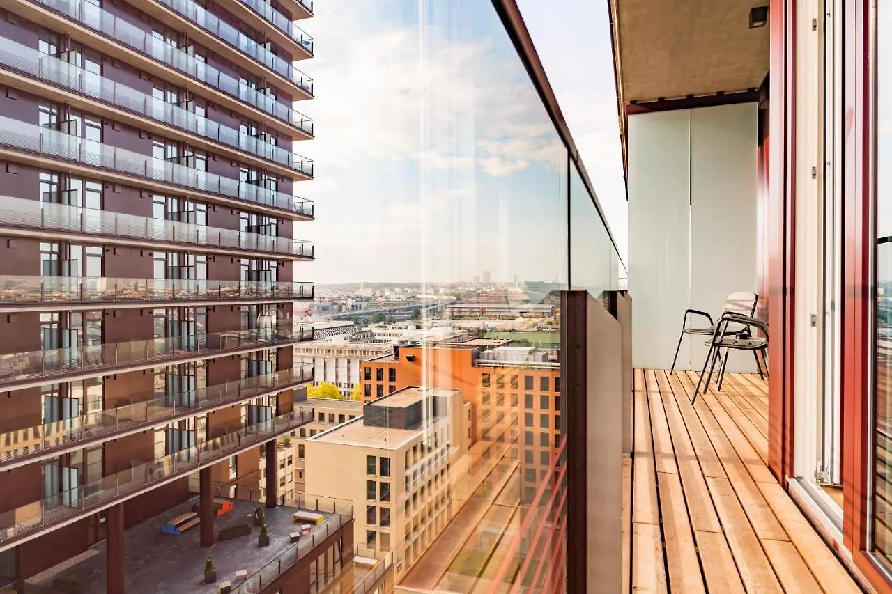Triiiple Tower Dream Apartments With Rooftop-Summer-Pool Вена