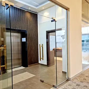 Ocean Breeze Residence- Apartment Negombo