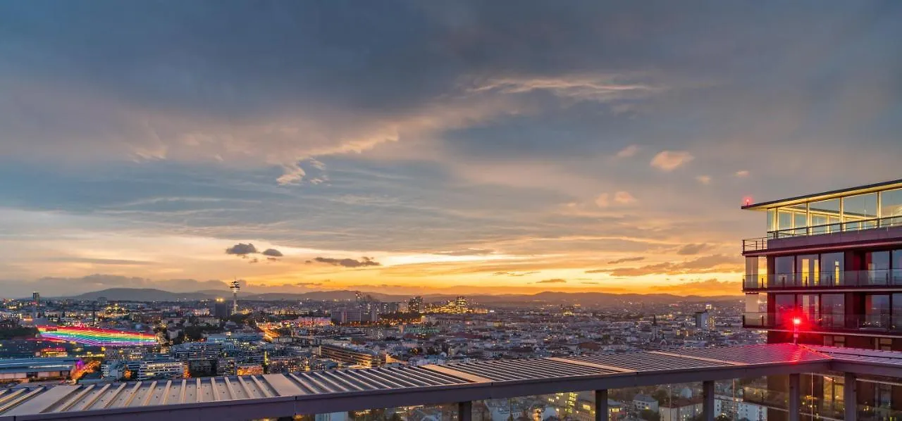 Triiiple Tower Dream Apartments With Rooftop-Summer-Pool Vienne 0*,