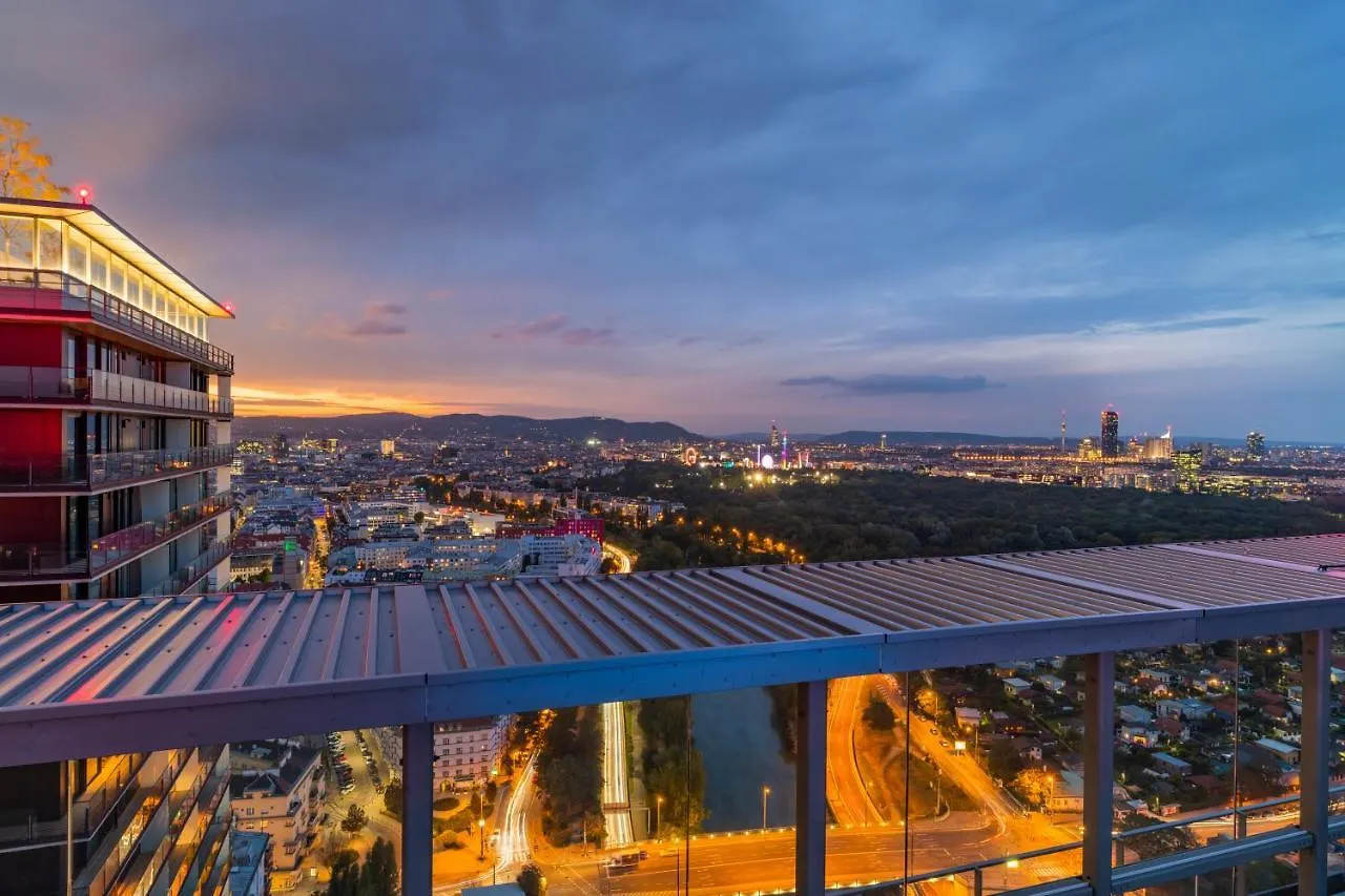 Triiiple Tower Dream Apartments With Rooftop-Summer-Pool Vienne